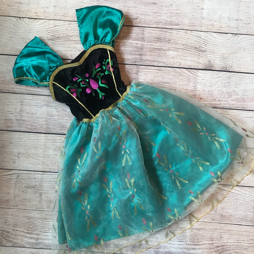 Halloween Costume Frozen Anna